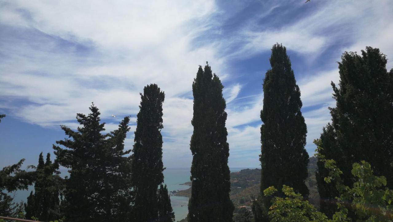 Villa Ecnomo ลิกาตา ภายนอก รูปภาพ